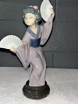 Buy Lladro Figurine #4991  “Japanese With Fan” Geisha Girl W/ 2 Fans • 75.90£