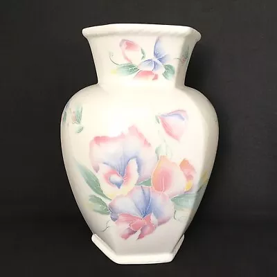 Buy Aynsley Little Sweetheart Vase Fine English Bone China Vintage Sweet Pea 17cm • 9.99£