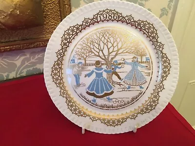 Buy Spode Fine Bone China Christmas Pastimes No. 5 Snowballing Collector Plate • 5£