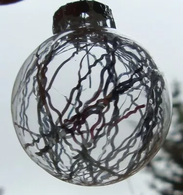 Buy 3x  Christmas Magic  Clear Glass Baubles, Silver-strand Inclusions, 5cm Diameter • 5£