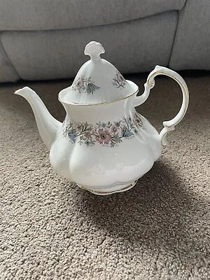 Buy Paragon Meadowvale  Vintage Large Teapot - Beautiful Condition • 10£