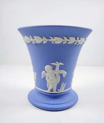 Buy Wedgewood Vintage Blue Jasperware Small Trumpet Vase Depicting Cupids & Cherubs • 8.50£