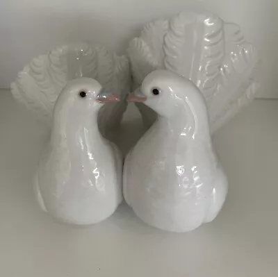 Buy LLADRO Kissing Dove Figurine #1169 Porcelain Couple Of Doves • 39.99£