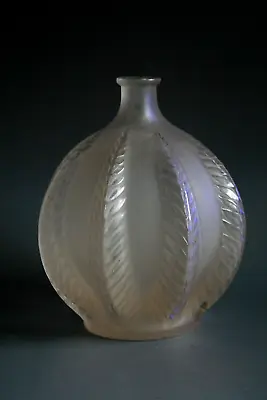 Buy Rene Lalique Malines Glass Vase - Circa 1924 • 495£