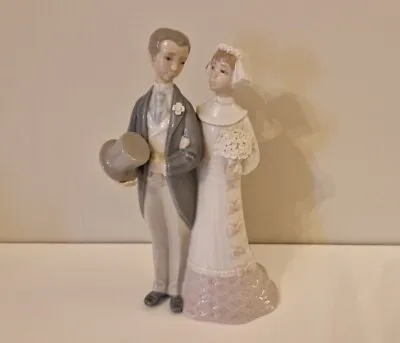 Buy Lladro Boda De Antano (Wedding Couple) Figurine • 19.99£