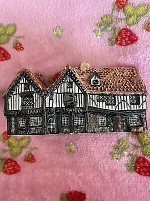 Buy Tey Pottery ( Norfolk) ' Britain In Miniature' ~ Seige House, Colchester • 9.59£