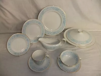 Buy C4 Porcelain Royal Doulton - Hampton Court - English Translucent China 8B6A • 4.93£