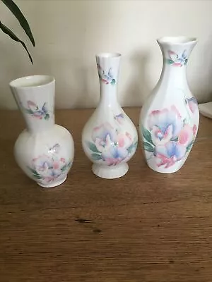 Buy Aynsley Little Sweetheart China Vase (3) • 4.99£