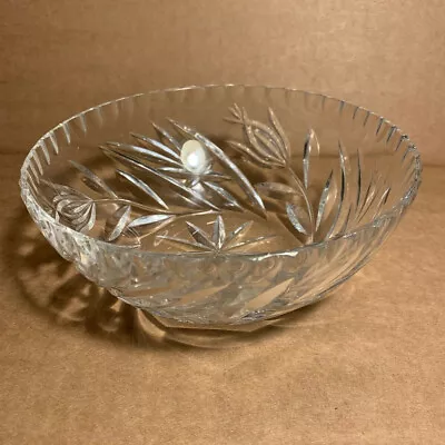 Buy Vintage Cut Glass Bowl 15cm Diameter • 20£