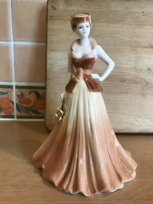 Buy Coalport Bone China Figurine - Yvonne - Ladies Of Fashion - 1998 • 40£