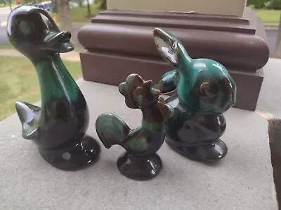 Buy Set Of 3 BLUE MOUNTAIN POTTERY  ANIMAL FIGURES BUNNY ROOSTER, DUCK • 22.05£