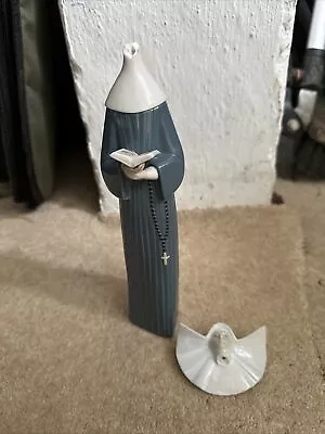 Buy Lladro Prayerful Moment In Blue No 5500 Nun Figurine • 10£