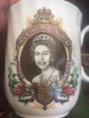 Buy Silver Jubilee 1977 Queen Elizabeth II Bone China Mug Duchess White • 12£