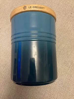 Buy ⭐NEW. LE CREUSET Large Stoneware Storage Jar Canister Wooden Lid Deep Teal • 29.99£