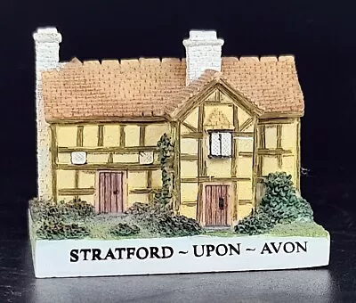 Buy Shakespeare's Birthplace Stratford-Upon- Avon House/Cottage Figurine Model  • 0.01£