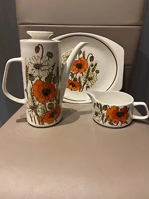 Buy 3 Pieces Of Studio Pottery By J&G Meakin Limited • 29.99£