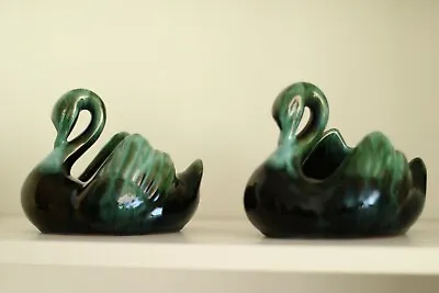 Buy Canadian Blue Mountain Pottery, A Pair Of Deep Green Canadian Swans • 17£