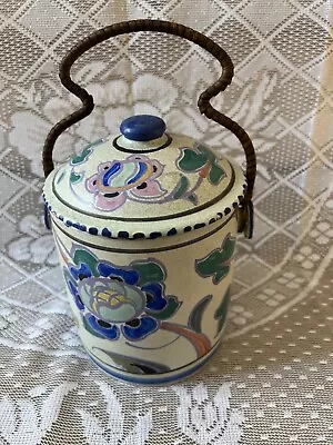 Buy HONITON 17 ENGLAND 1930s LIDDED COOKIE BISCUIT JAR WITH HANDLE VERY GOOD  • 11.99£