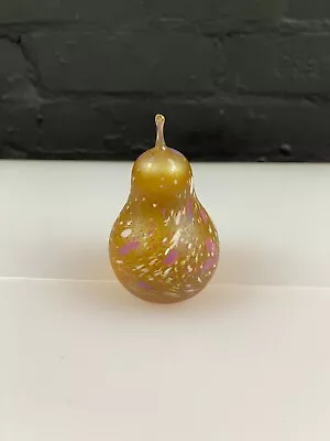 Buy Isle Of Wight Glass Pear Paperweight  • 15.99£