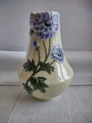 Buy Franz Porcelain FZ00520 Dahlia Sculptured  Vase • 59£