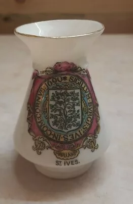 Buy WH GOSS Crested China Pot. St Ives.  • 2.99£