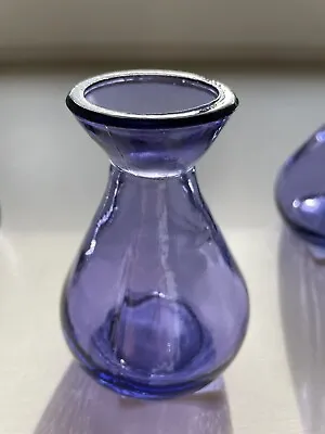 Buy 1x Coloured 100% Recycled Glass Bud Vase ( Purple) • 4.50£
