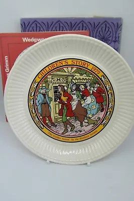 Buy Wedgwood Golden Goose Decorative Plate Boxed Childrens Story 1979 Queens Ware   • 14.99£