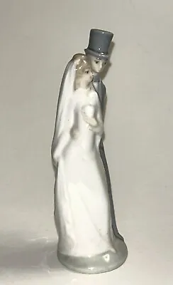 Buy Nao By Lladro Bride & Groom Couple Figurine Porcelain Wedding Cake Topper • 25.56£