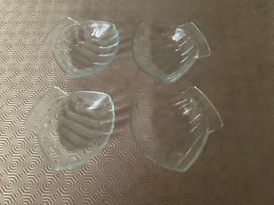 Buy Pyrex Glass Scallop Shaped Dishes X 4 • 10.50£
