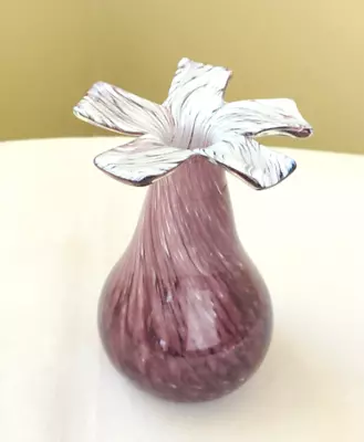 Buy Mtarfa Glass Aubergine Vase Vintage Purple Bud Flower Vase Ornament Signed 5.5  • 4.99£