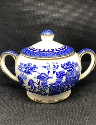 Buy Vintage Sadler Pottery Willow Pattern Sugar Bowl  With Lid. In Great Condition. • 12.50£