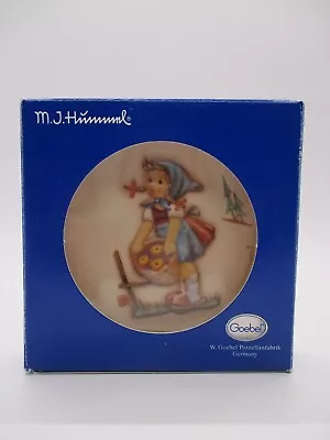 Buy Vintage Hummel Goebel Miniature 8cm Porcelain Plate #1286 'Little Helper' • 5£