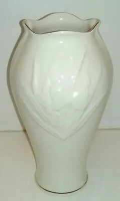 Buy Beautiful Large 8  Belleek Ireland Irish Porcelain Butterfly Bullrush Vase  • 16£