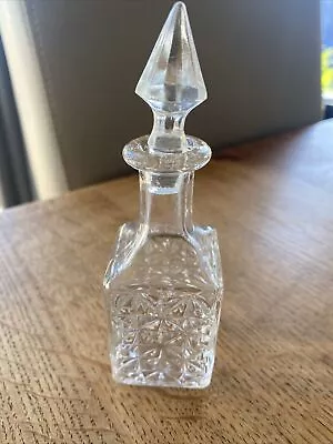 Buy Clear Cut Glass Vintage Perfume Bottle • 6£