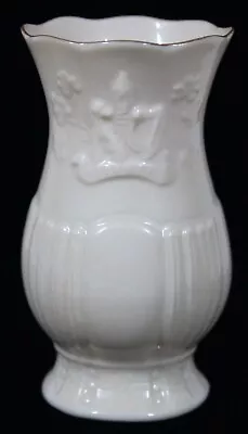 Buy Rare Vintage Belleek Collector's Society - Spill Vase - Item #2154 (retired) New • 28.76£