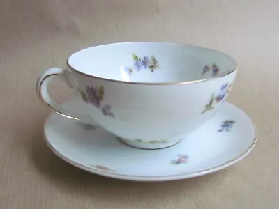 Buy THOMAS CHINA 2281 PATTERN FLORAL CUPS & SAUCERS (Ref4741) • 8.99£