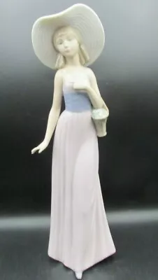 Buy  Lladro Nao Figurine 292 Girl With Big Hat And Basket Flowers Perfect Condition • 79.99£
