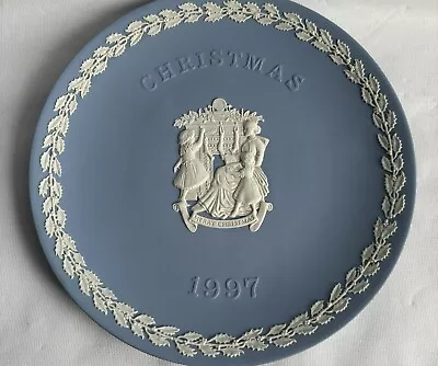Buy Wedgewood Jasperware (Plate, Christmas 1997) • 6.99£