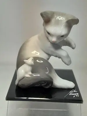 Buy Delightful Lladro CAT AND MOUS Figurine 5236 3.2  Pink Bow Mouse On Tail • 19.95£