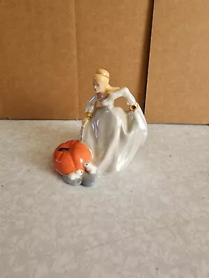 Buy Wade Figure Of FAIRY GODMOTHER From Cinderella Series • 12£