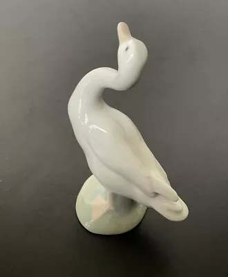 Buy Lladro White Duck Figure. Height 4.5ins • 10£