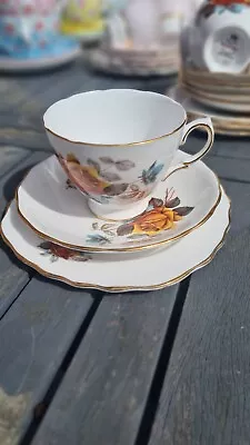 Buy Vintage Tea Set -Royal Vale - Cabbage Flower  • 10£
