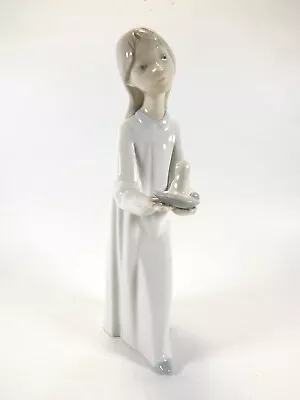 Buy Lladro Figurine  Girl With Candle  Item Number 4868 Ref 1305/5 • 0.99£