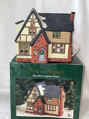 Buy Dickens Heritage Heartland Valley Vilage Porcelain Lighted House • 22.77£