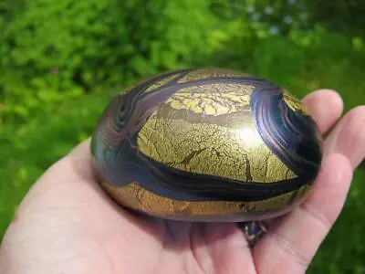 Buy Vintage Isle Of Wight Iridescent Pebble Paperweight • 17£