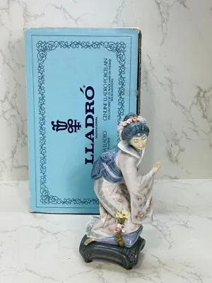 Buy LLADRO GEISHA GIRL MICHIKO #1447 Porcelain Figurine • 333.15£