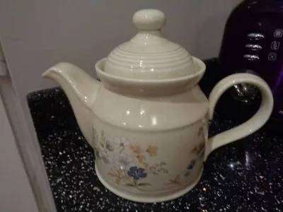 Buy Royal Doulton Lambethware Fairford Teapot • 18£