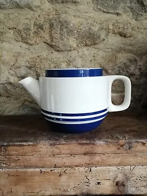 Buy T G Green Cornishware Teapot • 30£