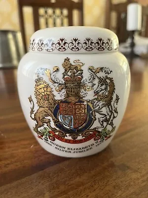Buy Silver Jubilee 1977 Queen Elizabeth II Fine Bone China Jar Made In England • 24.50£