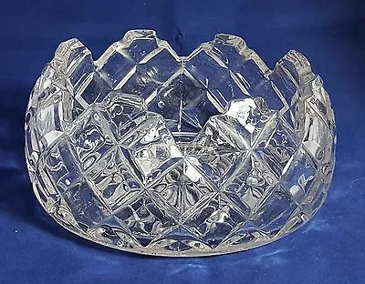 Buy Beautiful Vintage Decorative Cut Glass / Crystal Bowl (Diameter - 16 Cm) • 12.99£